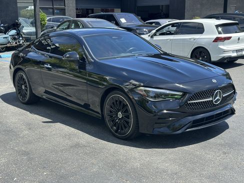 Used 2024 Mercedes-Benz CLE 300 4MATIC Coupe image 7