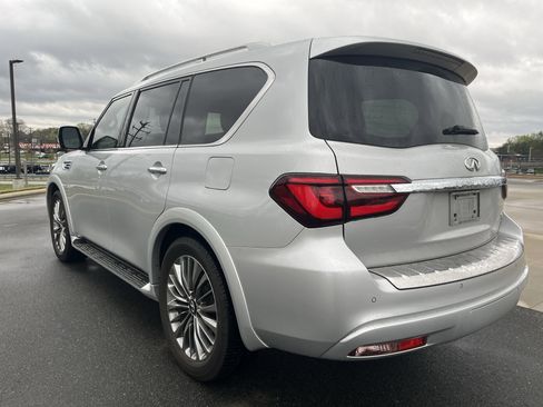 Used 2019 INFINITI QX80 Luxe w/ Proactive Package image 8