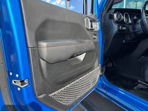 Used 2021 Jeep Wrangler Unlimited Rubicon w/ Trailer Tow Package AWD/4WD image 6