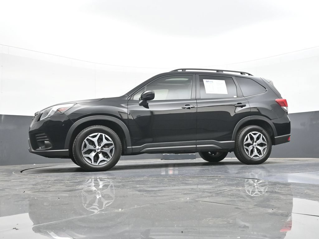 Used 2023 Subaru Forester Premium AWD/4WD image 55