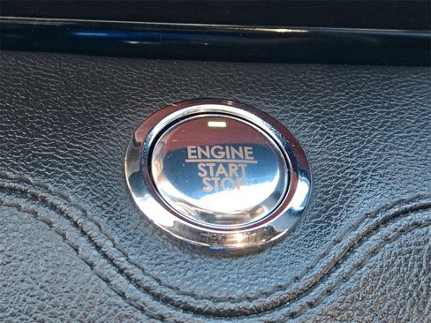 Used 2024 Lincoln Navigator Reserve image 23