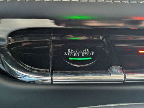 Certified 2022 Lincoln Nautilus Reserve w/ Equipment Group 201A image 29