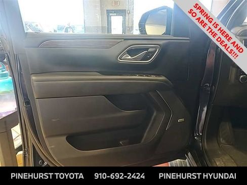 Used 2021 Chevrolet Suburban High Country w/ Premium Package image 5