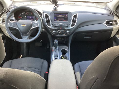 Used 2020 Chevrolet Equinox LT FWD image 4