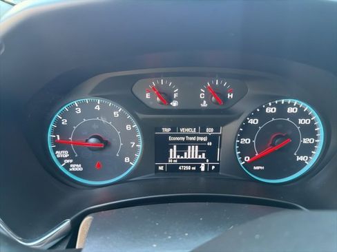 Used 2022 Chevrolet Equinox LS image 6