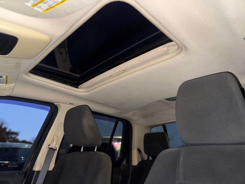 Used 2010 Ford Explorer Sport Trac XLT image 23