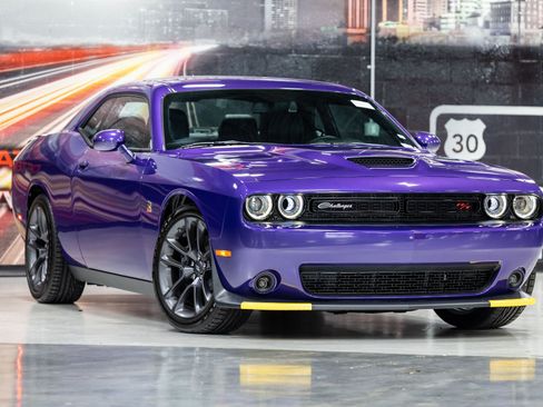 Used 2023 Dodge Challenger R/T Scat Pack w/ Plus Package RWD image 1