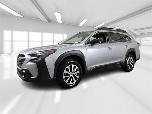 New 2025 Subaru Outback Premium image 2