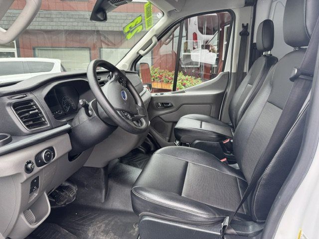 Used 2023 Ford Transit 250 Medium Roof RWD image 7