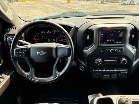 Used 2023 Chevrolet Silverado 1500 Custom Trail Boss w/ LPO, Dark Essentials Package AWD/4WD image 14