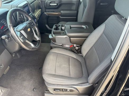 Used 2020 Chevrolet Silverado 1500 LT w/ All-Star Edition image 10