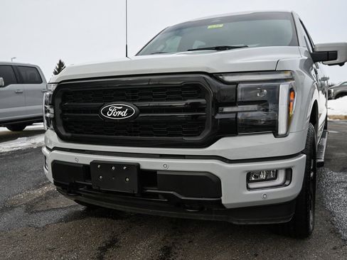 Used 2024 Ford F150 Lariat image 9
