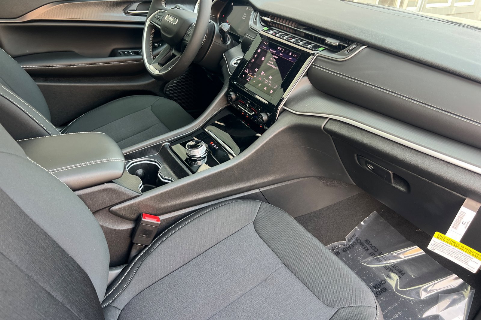 New 2026 Jeep Grand Cherokee Laredo X AWD/4WD image 19