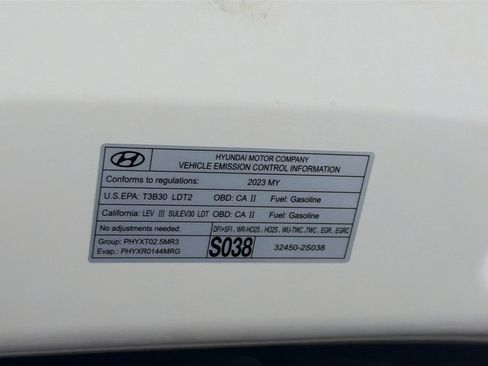 Used 2023 Hyundai Santa Fe SE FWD image 17