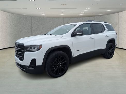 Used 2023 GMC Acadia SLT w/ Elevation Edition image 7