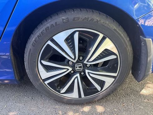 Used 2017 Honda Civic EX-T image 7