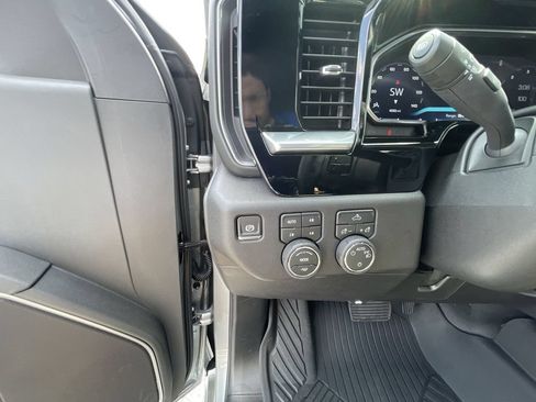 Certified 2026 Chevrolet Silverado 1500 LT AWD/4WD image 18