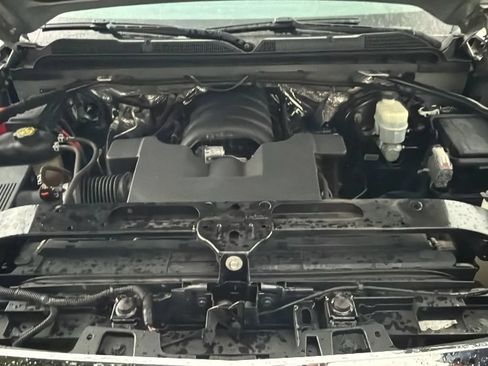 Used 2016 Chevrolet Silverado 1500 LT w/ LT Convenience Package RWD image 28