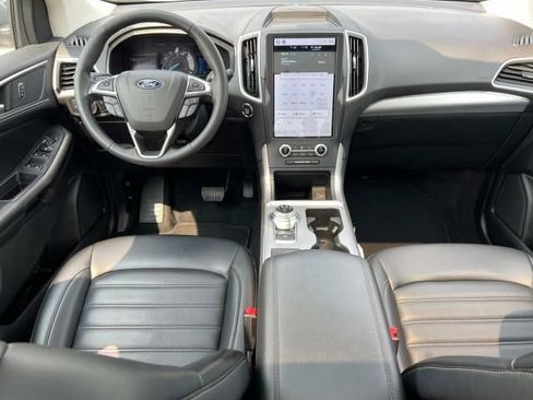 Used 2022 Ford Edge SEL w/ Convenience Package AWD/4WD image 13