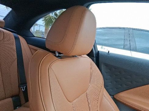 Used 2023 BMW 230i Coupe w/ Premium Package RWD image 18