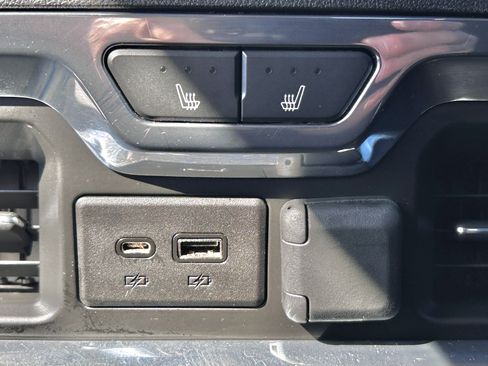 Used 2019 GMC Sierra 1500 Denali w/ Denali Ultimate Package image 39