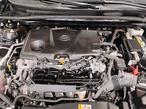 Used 2023 Toyota Camry LE FWD image 18
