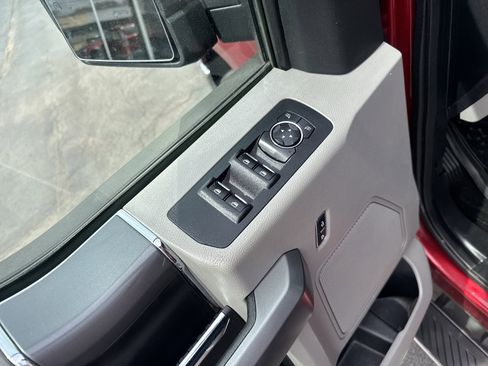 Used 2016 Ford F150 XLT w/ Equipment Group 301A Mid image 15