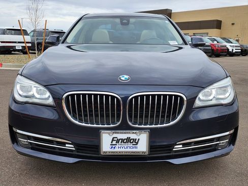 Used 2013 BMW 750Li image 9