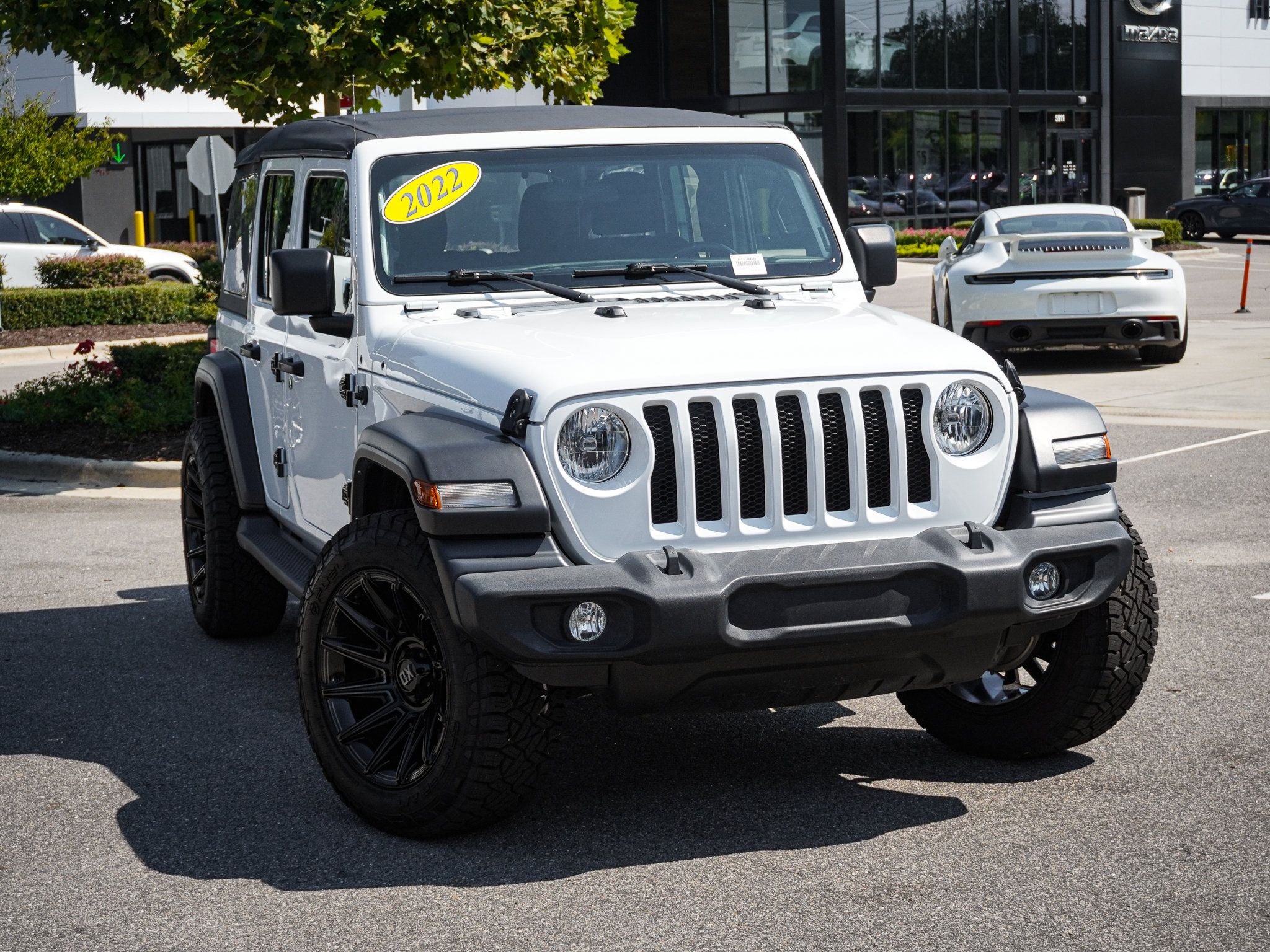 Used 2022 Jeep Wrangler Unlimited Sport AWD/4WD image 2