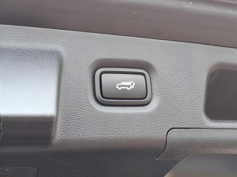 Used 2023 Hyundai Santa Fe SEL image 6