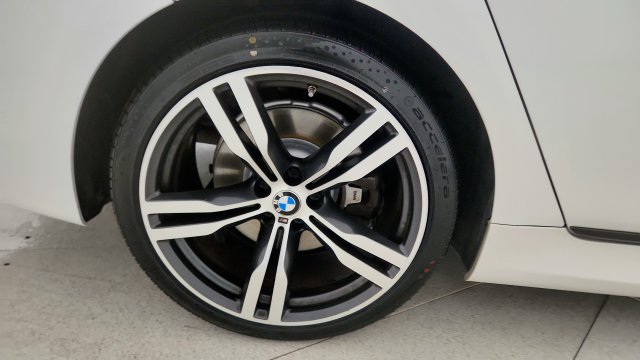Used 2019 BMW 740i w/ M Sport Package RWD image 76