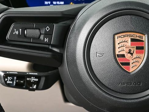 New 2025 Porsche Macan 4S Electric image 11