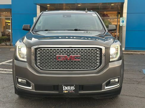 Used 2017 GMC Yukon Denali w/ Open Road Package image 2