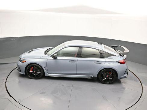 Used 2025 Honda Civic Type R image 40