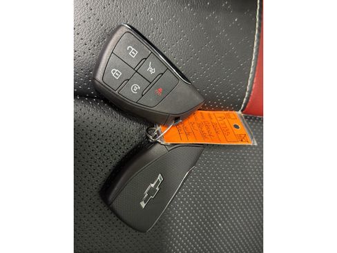 Used 2026 Chevrolet Traverse RS w/ LPO, Floor Liner Package AWD/4WD image 44