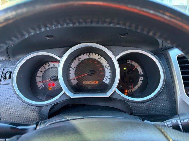 Used 2013 Toyota Tacoma 4x4 Double Cab w/ SR5 Pkg image 28