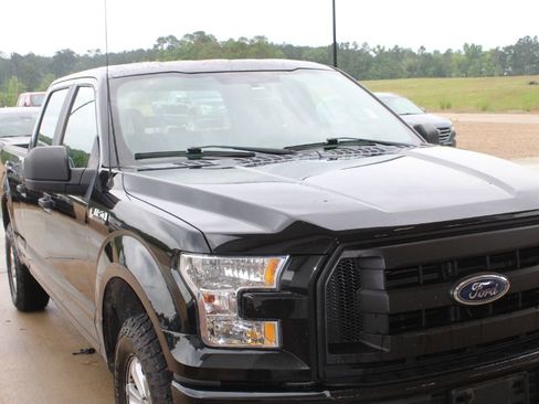 Used 2015 Ford F150 XL w/ Equipment Group 101A Mid AWD/4WD image 5
