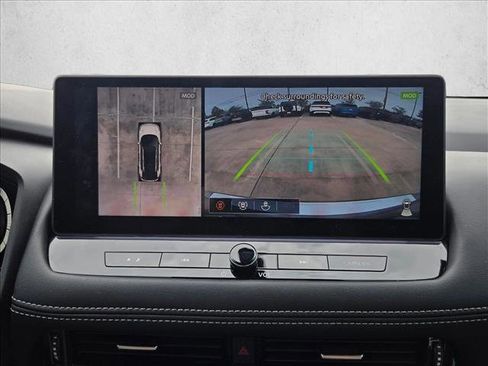 Used 2024 Nissan Rogue SL w/ SL Premium Package image 13