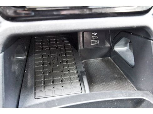 Used 2025 Ford Ranger XLT w/ Equipment Group 301A High AWD/4WD image 29