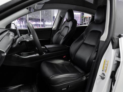 Used 2020 Tesla Model Y Performance image 33