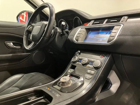 Used 2018 Land Rover Range Rover Evoque SE image 35