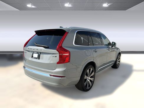 Used 2024 Volvo XC90 B6 Ultimate AWD/4WD image 9