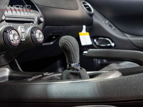 Used 2015 Chevrolet Camaro Z/28 RWD image 93