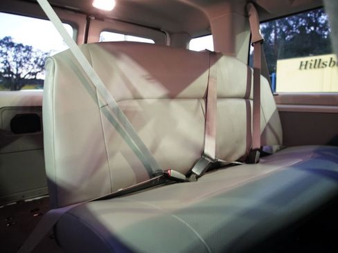 Used 2014 Ford E-350 and Econoline 350 XL w/ Interior Upgrade Package image 18