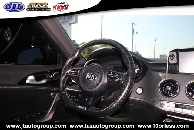 Used 2021 Kia Stinger GT-Line AWD/4WD image 14