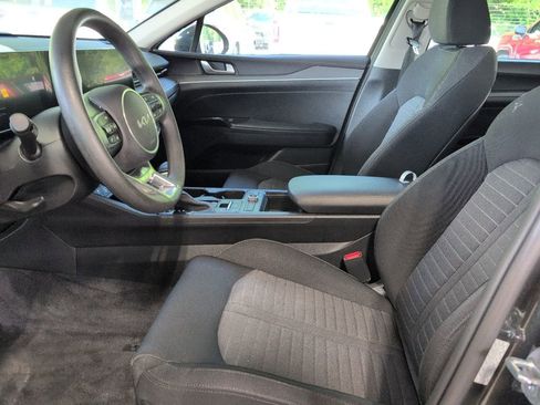 Used 2025 Kia K5 LXS FWD image 5