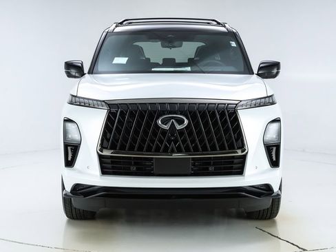 New 2026 INFINITI QX80 4WD image 16