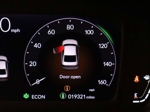 Used 2023 Honda Accord Touring image 8