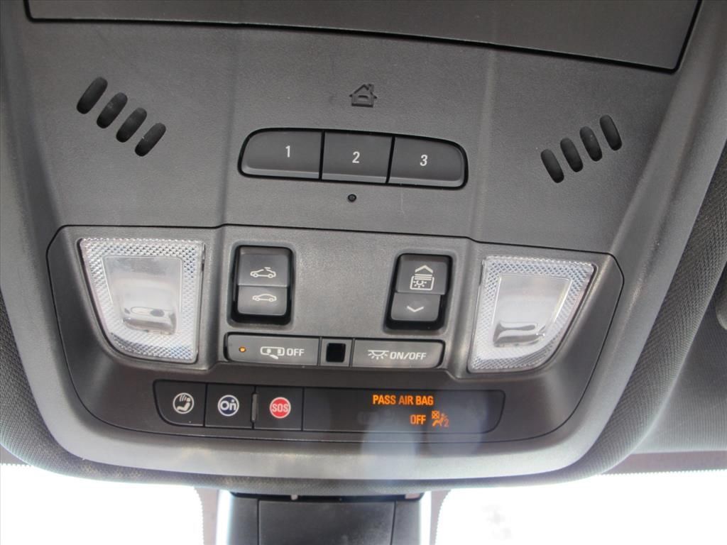 Used 2021 Chevrolet Blazer RS w/ Enhanced Convenience Package FWD image 21