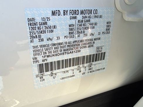 New 2026 Ford Explorer Active w/ Active Comfort Package image 30